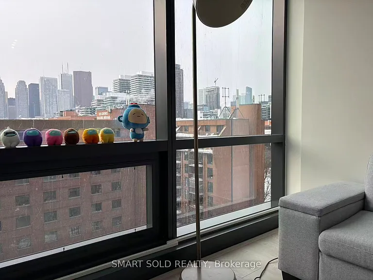 35 Parliament St #823 — Photo 26
