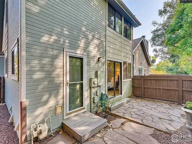 4802 Macintosh Pl — Photo 15