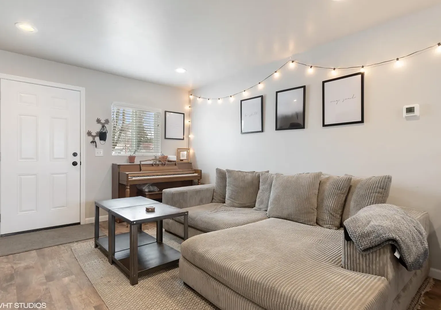 2B/1.5BA Duplex for Rent — Photo 3