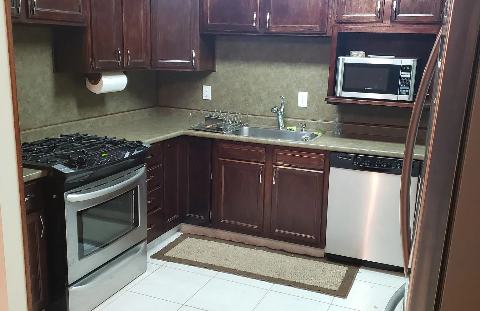 23140 Cannon Road — Photo 2