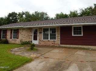 2607 W Stevens Cir, Gulfport, MS 39503