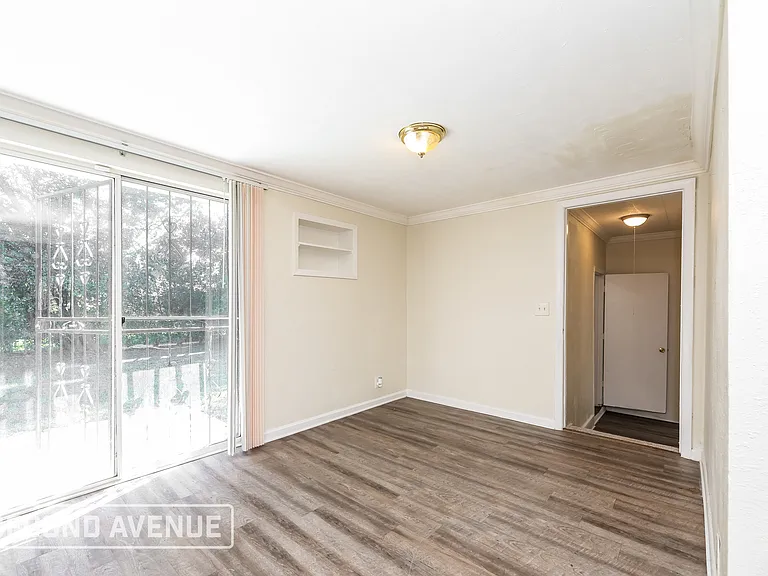 5809 Tusk Ct — Photo 8