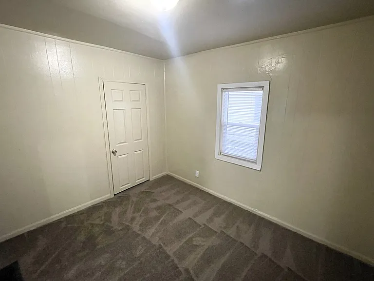 338 Villa Ave — Photo 5