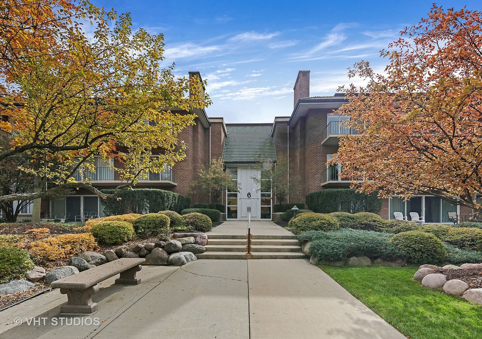 6 Oak Brook Club Dr APT J305, Oak Brook, IL 60523 Zillow