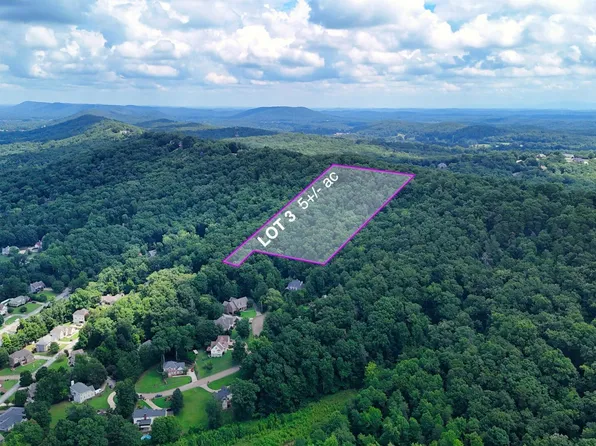 3 Imperial Dr, Ooltewah, TN 37363