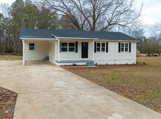 16609 Hampton Ln, Athens, AL 35611