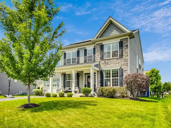 3668 Thornhill Dr, Elgin, IL 60124