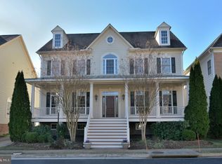 10341 Southam Ln, Oakton, VA 22124