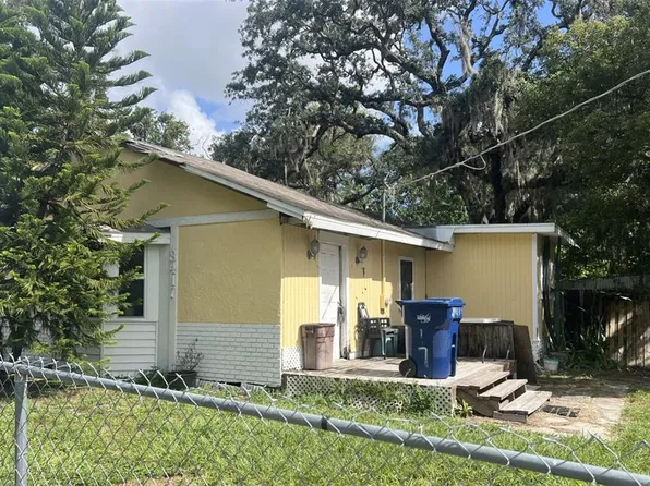 8417 N BROOKS STREET, TAMPA, FL 33604