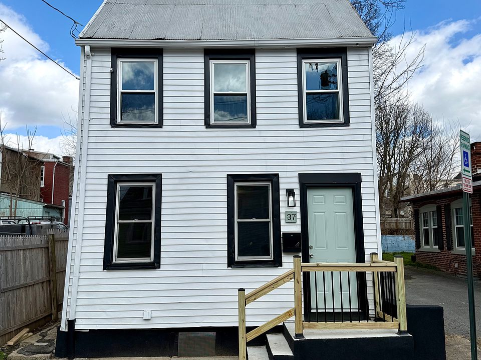 1st image of 37 E Filbert St