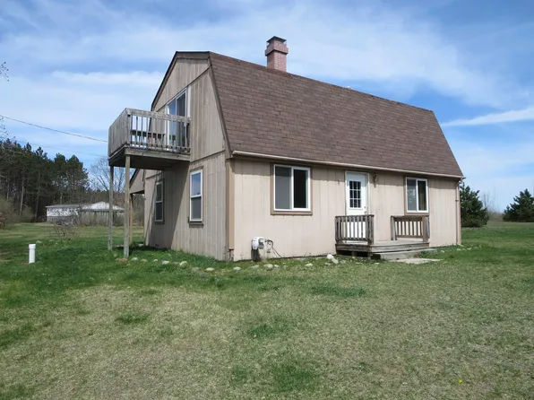 4635 Benchley Dr, Beaverton, MI 48612