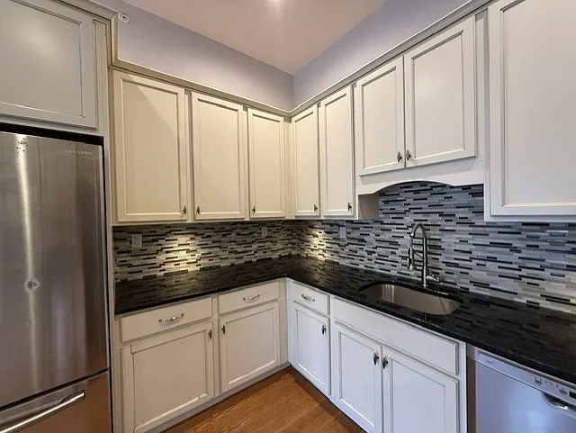 2067 Barnum Ave #1 — Photo 2