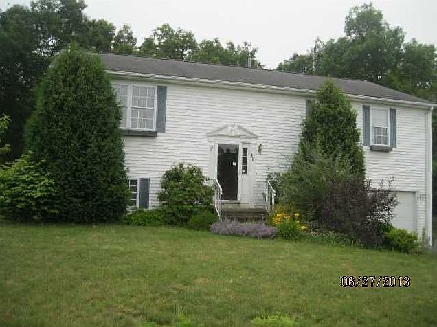 1st image of 48 Remington Farm Dr