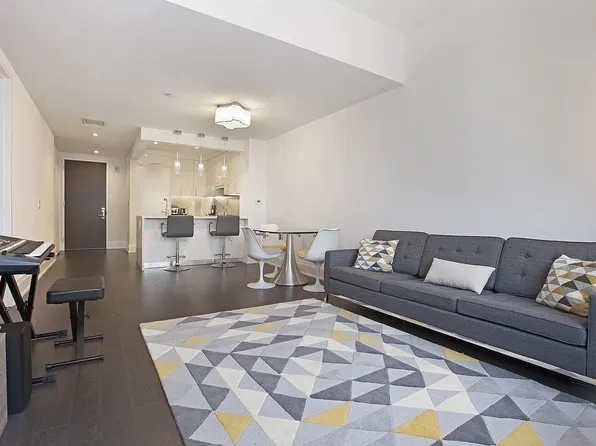 50 Riverside Blvd APT 3P, New York, NY 10069
