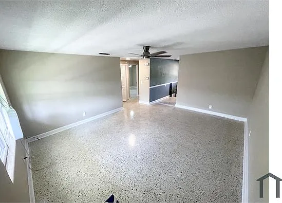 1750 S Palmetto Ave — Photo 14