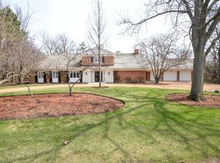 20 Longmeadow Rd, Winnetka, IL 60093
