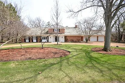 20 Longmeadow Rd photo 1