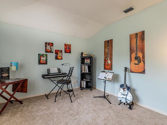4th image of 14629 Bracknell Ct