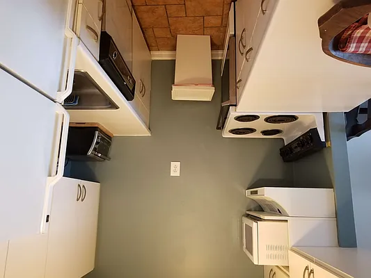 Rented by Compass | media 51