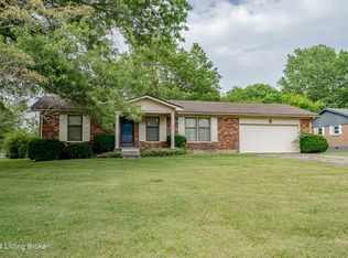 140 Foxboro Rd, Brandenburg, KY 40108