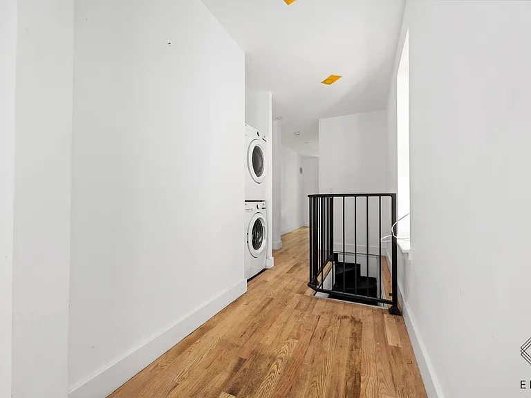 1518 Jefferson Ave #1B — Photo 6
