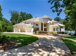 8236 Bay Pointe Dr, Denver, NC 28037