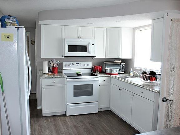 2nd image of 4304 Crestfield Ave