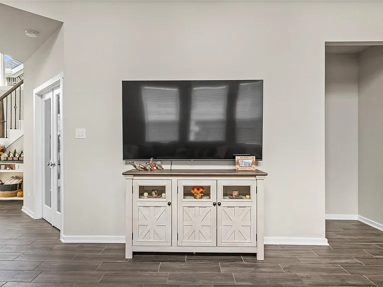 112 Sugar Peak Ct — Photo 12