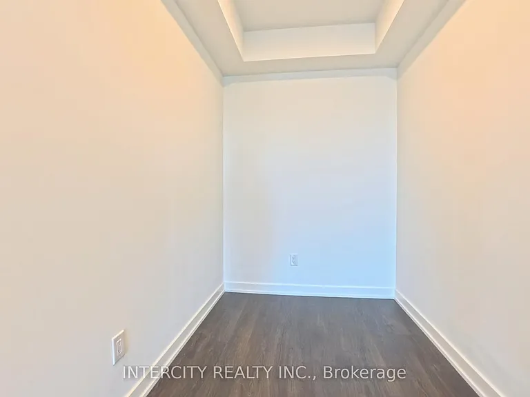 5105 Hurontario St S #1712 — Photo 17