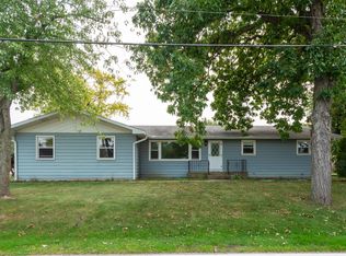 554 Highland Ave, Antioch, IL 60002