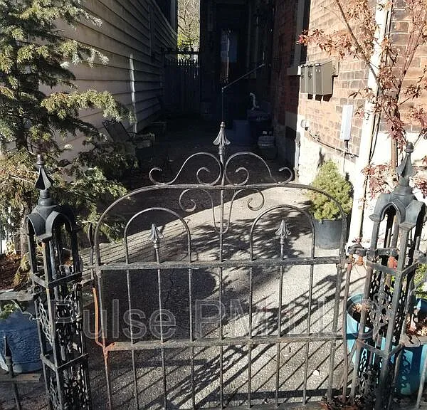 711 Philadelphia St #2 — Photo 5