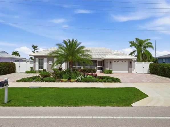 813 N Barfield DR, MARCO ISLAND, FL 34145