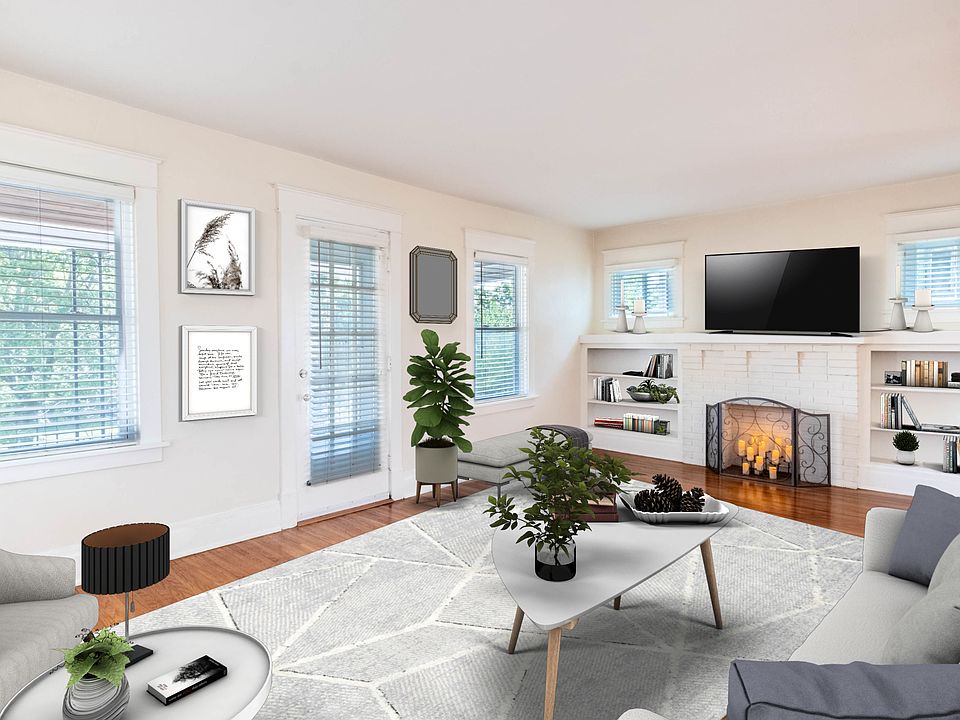 1st image of 360 N Park Ave Unit 2