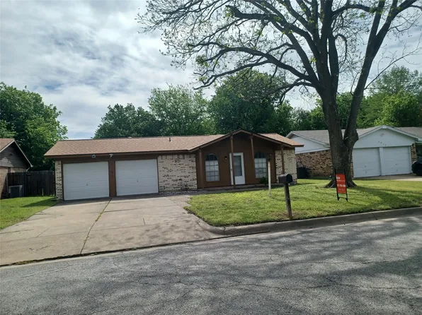 6909 Maryhill Rd, Forest Hill, TX 76140