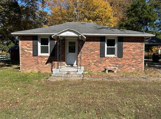 226 Magnolia St, Pembroke, KY 42266