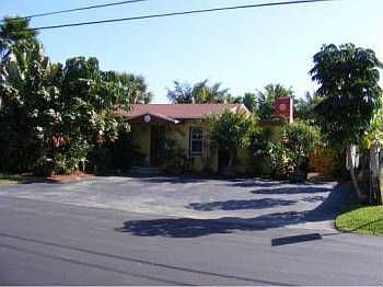 1st image of 1386 Presidio Dr