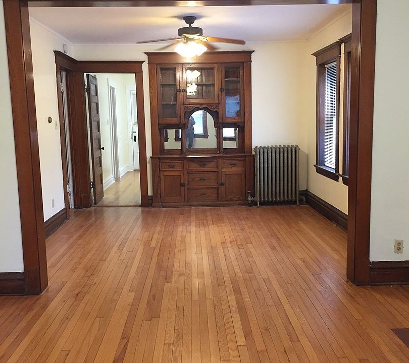 2nd image of 200 N Marion St #200.1