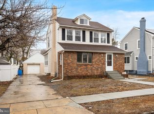 904 Amosland Rd, Prospect Park, PA 19076