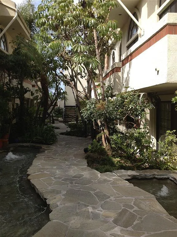 Islands of Tranquility — Photo 4