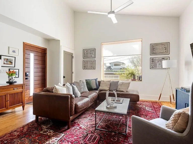 955 Wylie St #6 — Photo 7