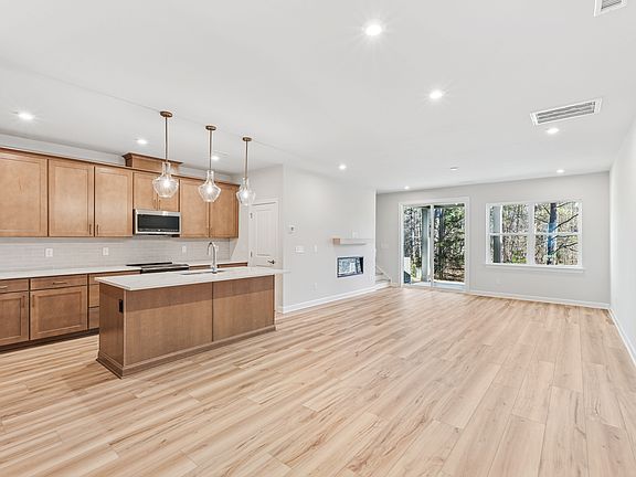 211 Oak Summit Place