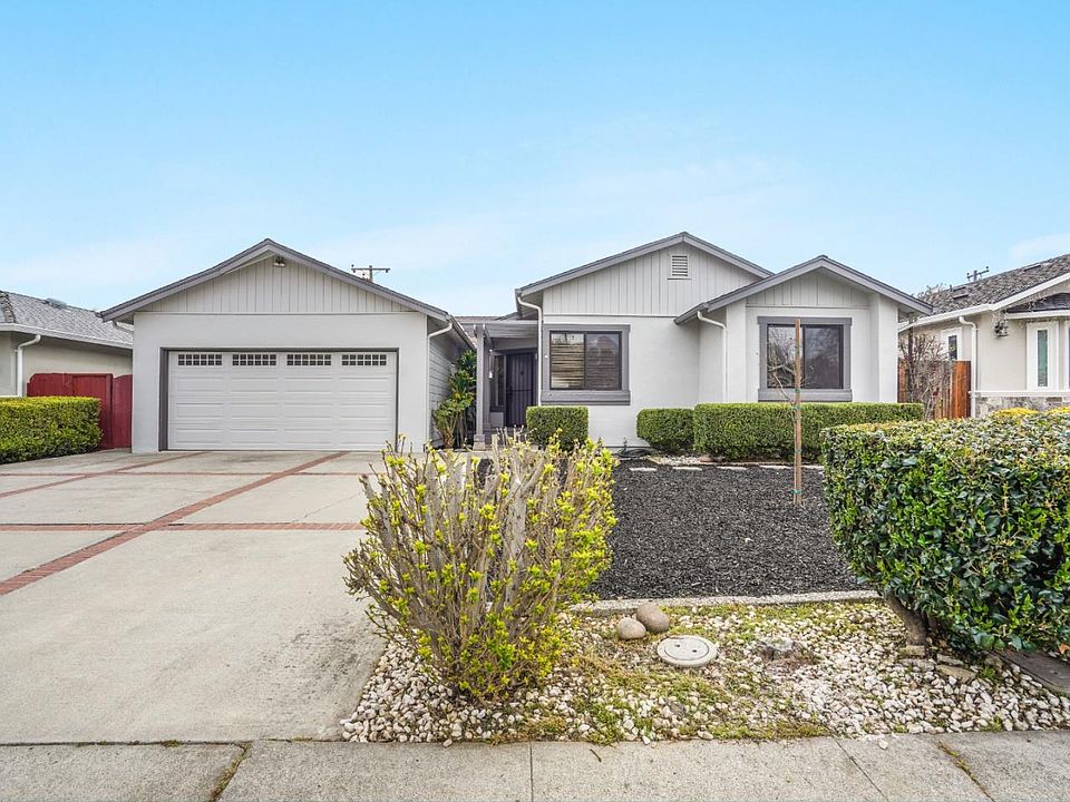 1st image of 10780 Brookwell Dr