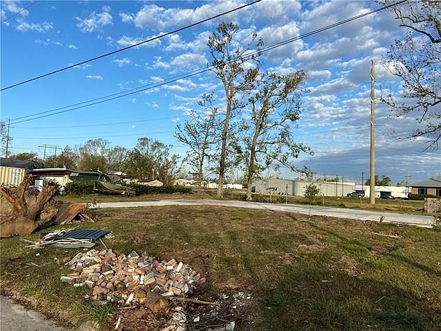 1st image of 2478 Saint Rose Ave