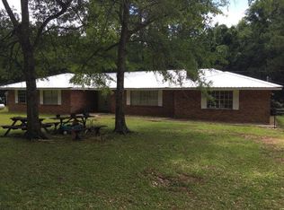 584 Azalea Trl SE, Meadville, MS 39653