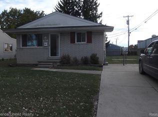 29221 Barrington St, Inkster, MI 48141