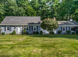 5 Oldwood Rd, Wilbraham, MA 01095