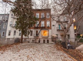 212 Freeman St APT 1R, Brooklyn, NY 11222