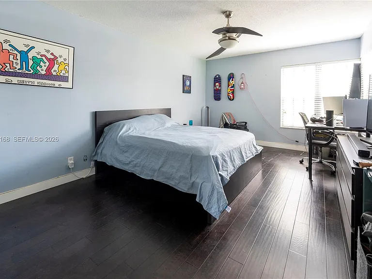 921 Bayberry Point Dr — Photo 30