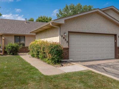 1813 6th Ave W, Shakopee, MN, 55379