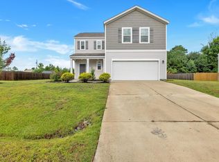 217 Cheswick Dr, Holly Ridge, NC 28445